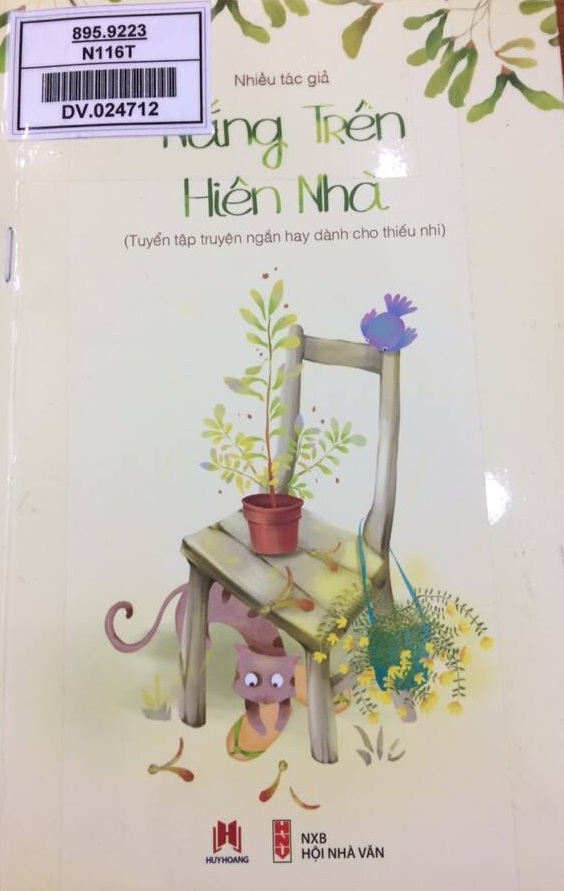 Nắng trên hiên nhà