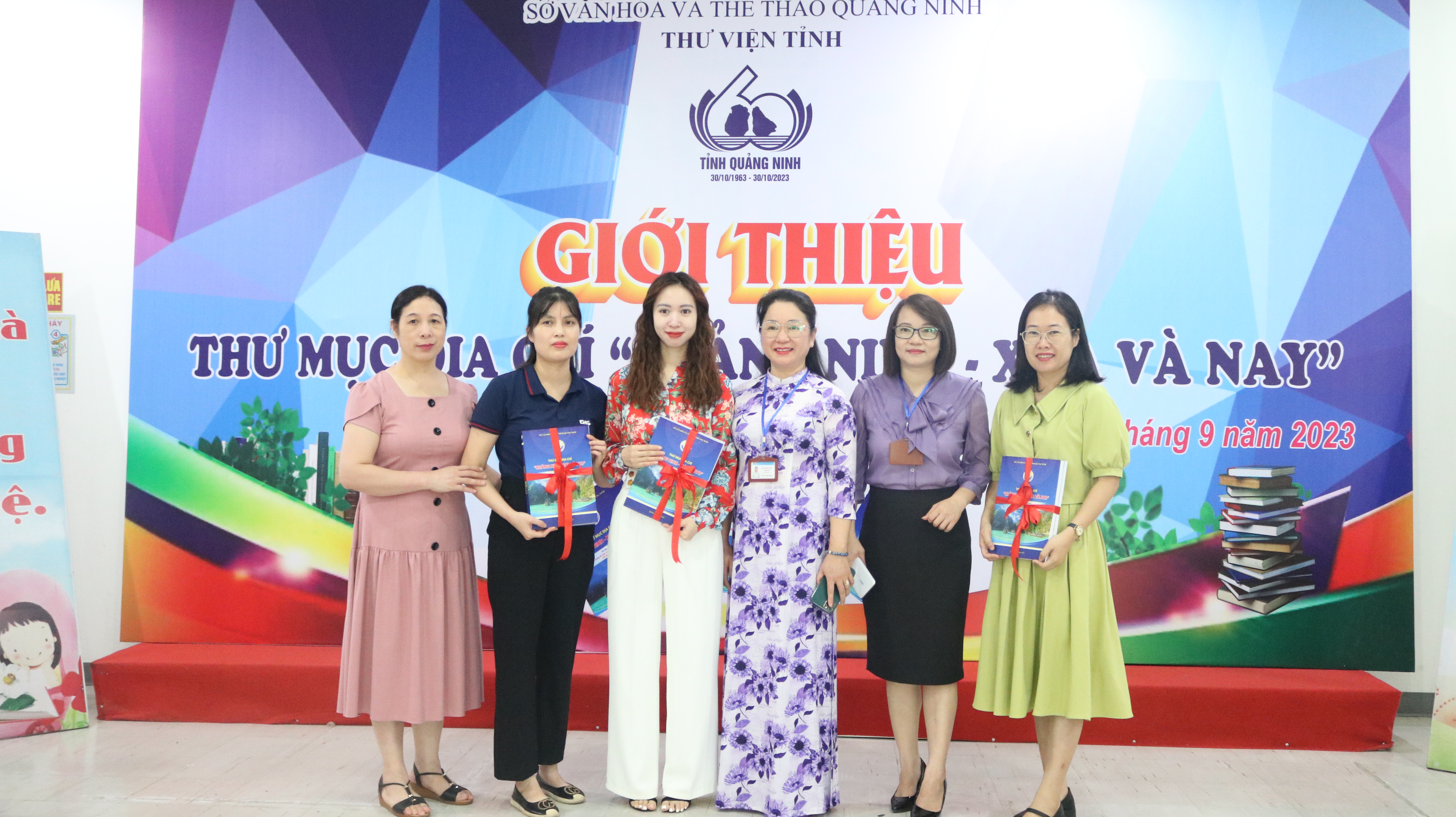 Thư viện tỉnh Quảng Ninh ra mắt  Thư mục địa chí 