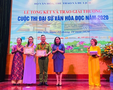 Thí sinh Quảng Ninh vinh dự đạt Danh hiệu Đại sứ Văn hóa đọc tại Cuộc thi Đại sứ Văn hóa đọc toàn quốc năm 2020