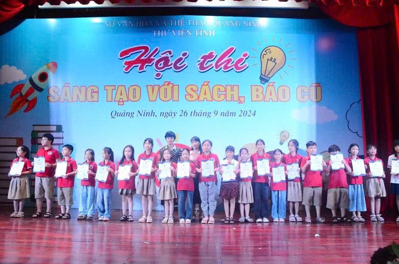 Hội thi sáng tạo với sách, báo cũ:  Bùng nổ ý tưởng thăng hoa, khơi dậy sự sáng tạo