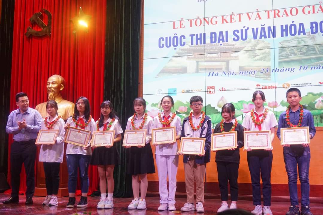 Thí sinh đạt giải quốc gia cuộc thi Đại sứ Văn hóa đọc được tuyển thẳng vào lớp 10 trung học phổ thông