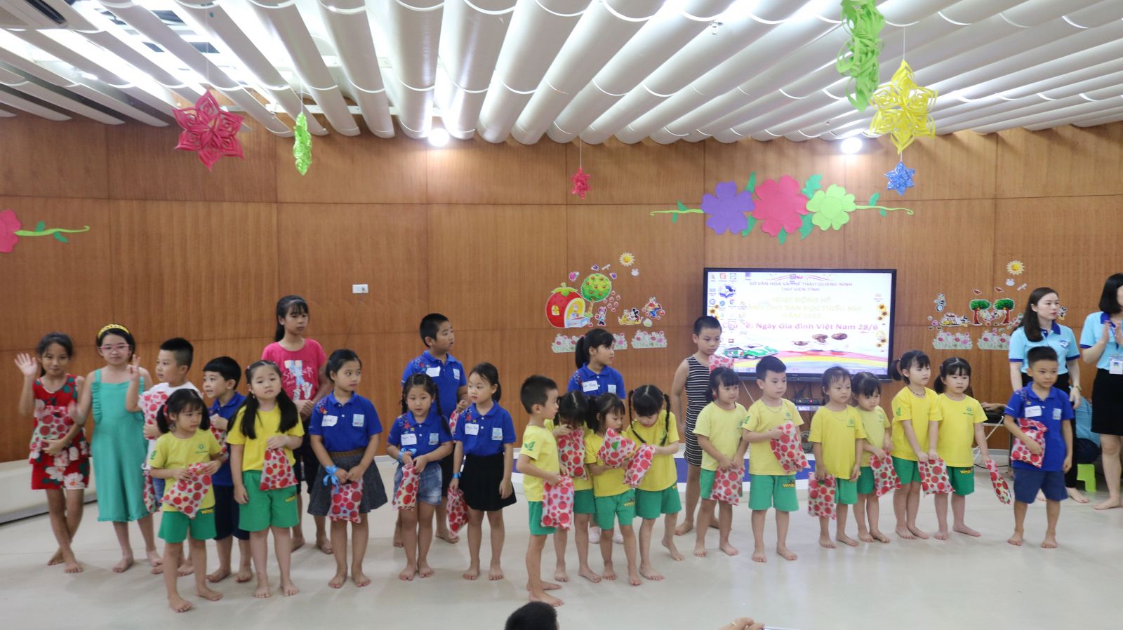 Sinh hoạt chuyên đề thiếu nhi với chủ đề: “Ngày Gia đình Việt Nam 28/6”