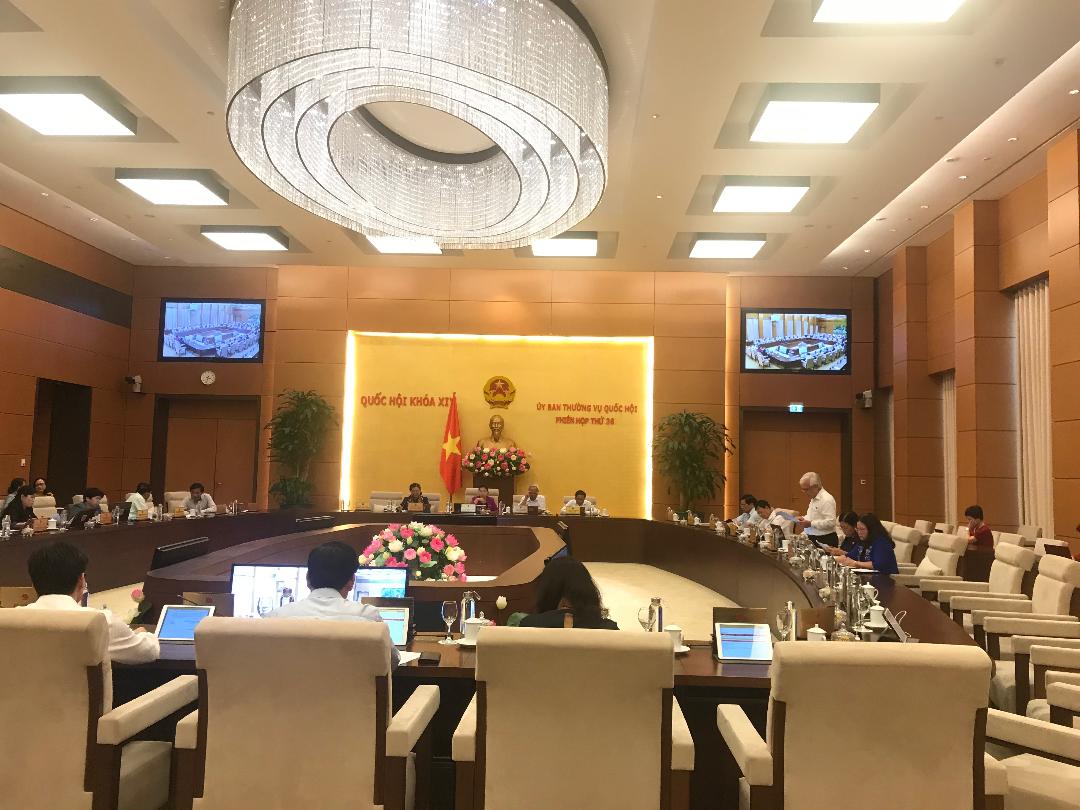 Uỷ ban Thường vụ Quốc hội cho ý kiến về dự thảo Luật Thư viện