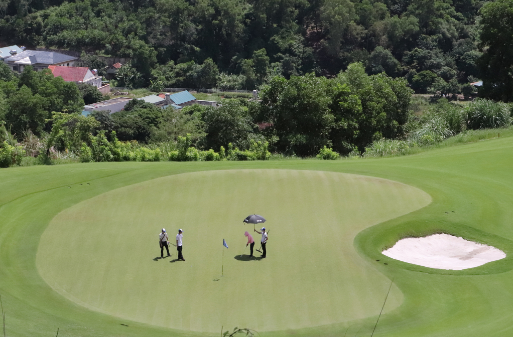 Du lịch Quảng Ninh từng bước thích ứng an toàn