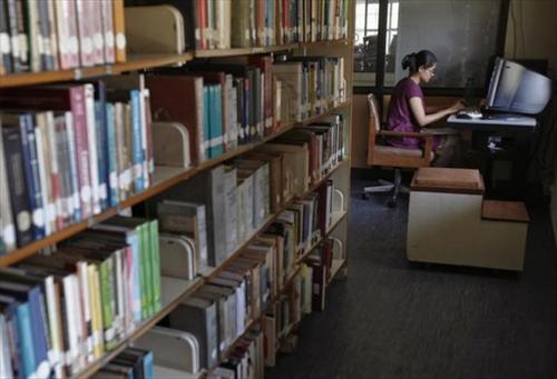 Định hướng đầu tư dịch vụ truy cập Internet cho thư viện công cộng trong thế kỷ 21