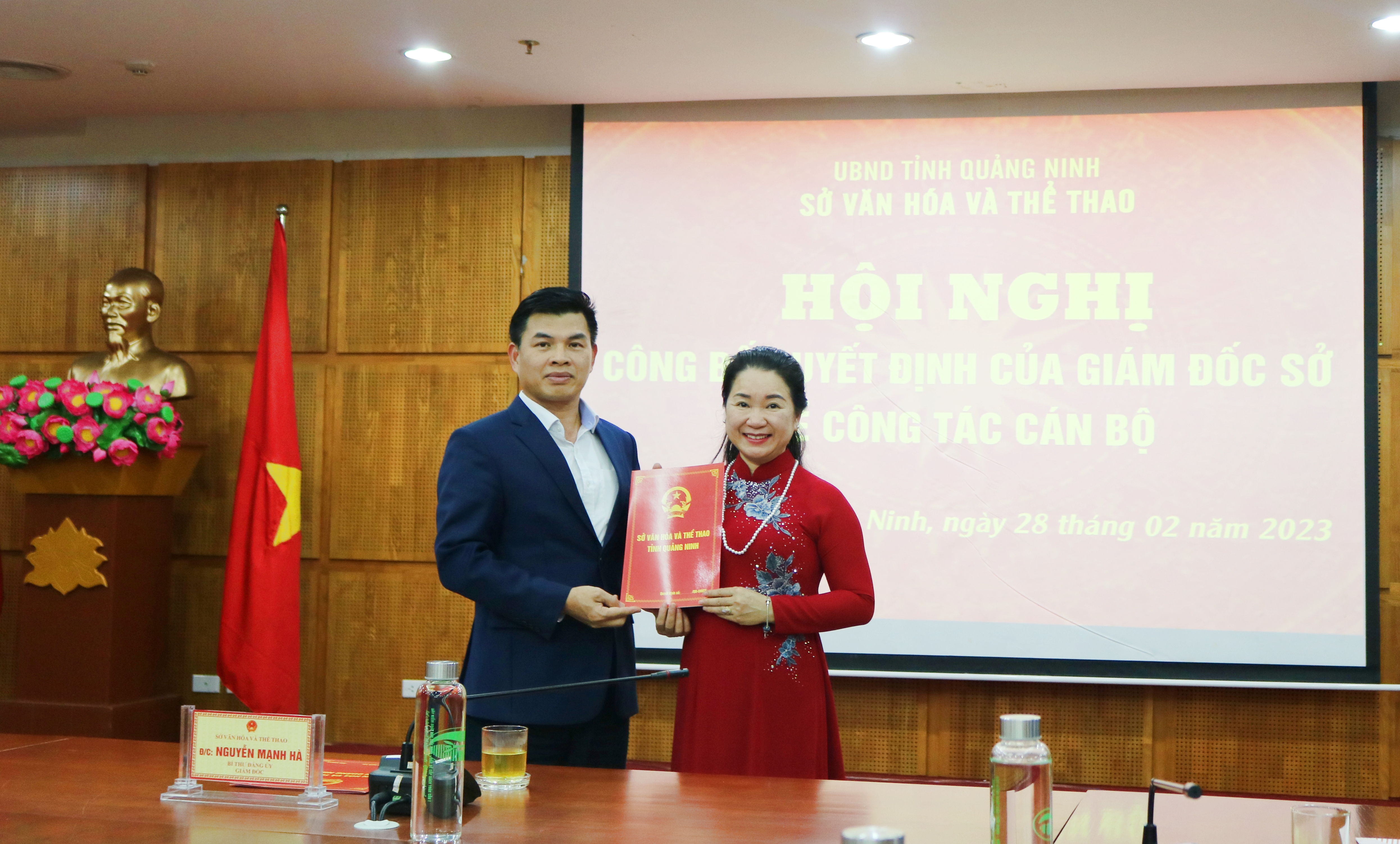 Hội Nghị công bố quyết định bổ nhiệm Giám đốc Thư viện tỉnh Quảng Ninh