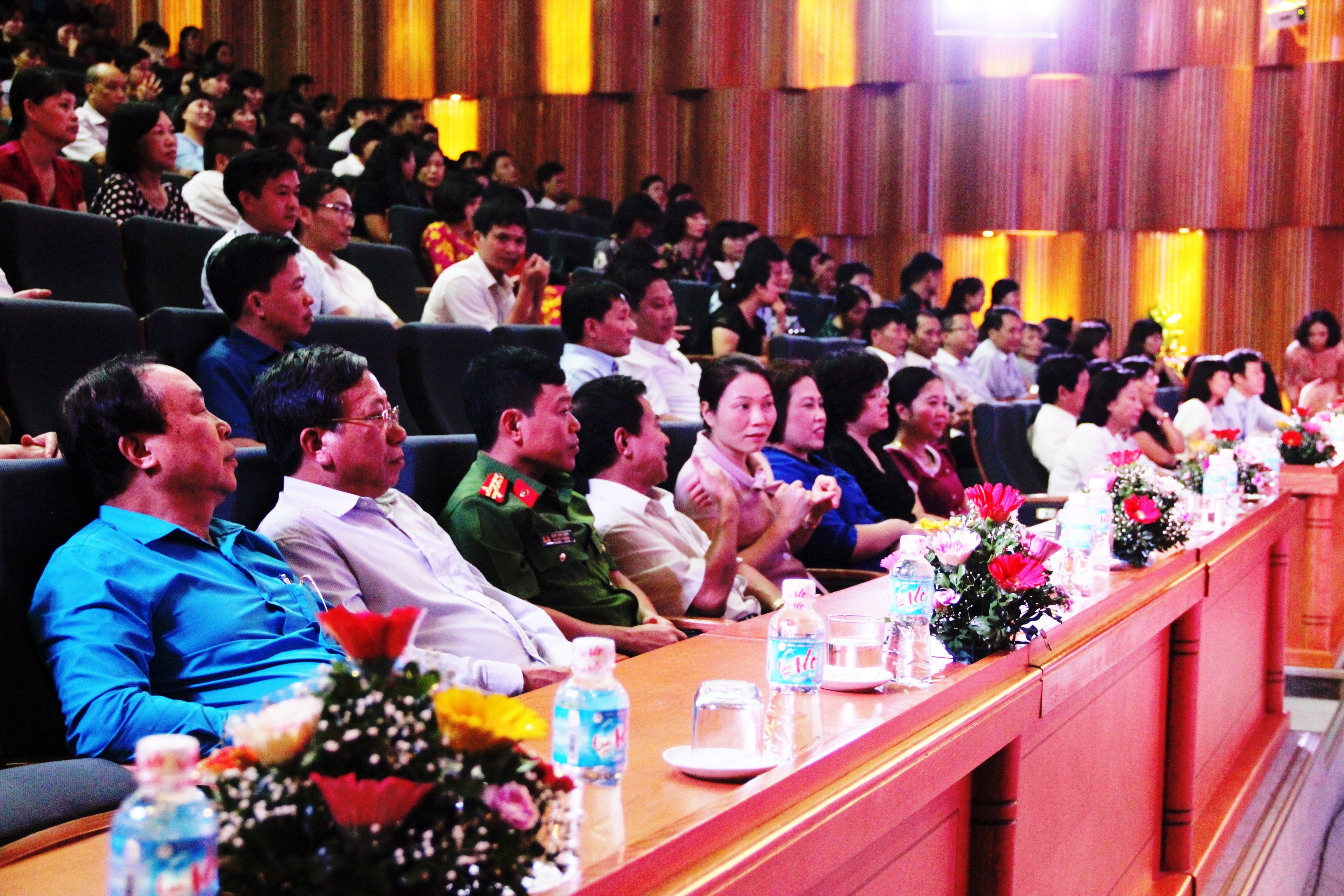 Sơ khảo Hội thi Cán bộ thư viện giỏi năm 2017 - Khu vực miền Bắc: Thí sinh Thư viện tỉnh Quảng Ninh đạt giải xuất sắc.