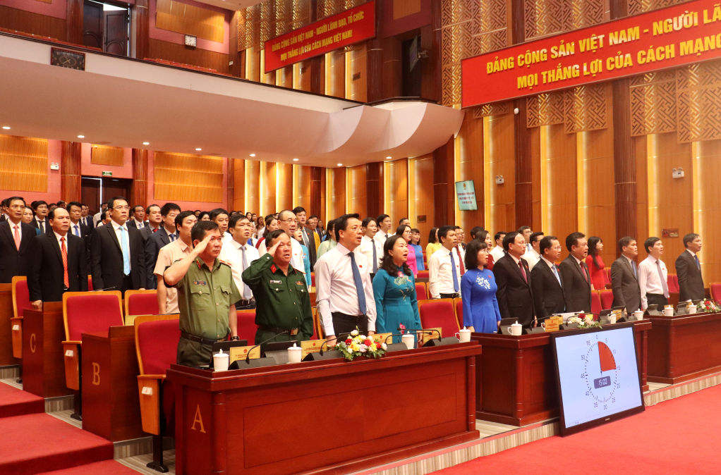 Khai mạc kỳ họp thứ 15 HĐND tỉnh khóa XIV