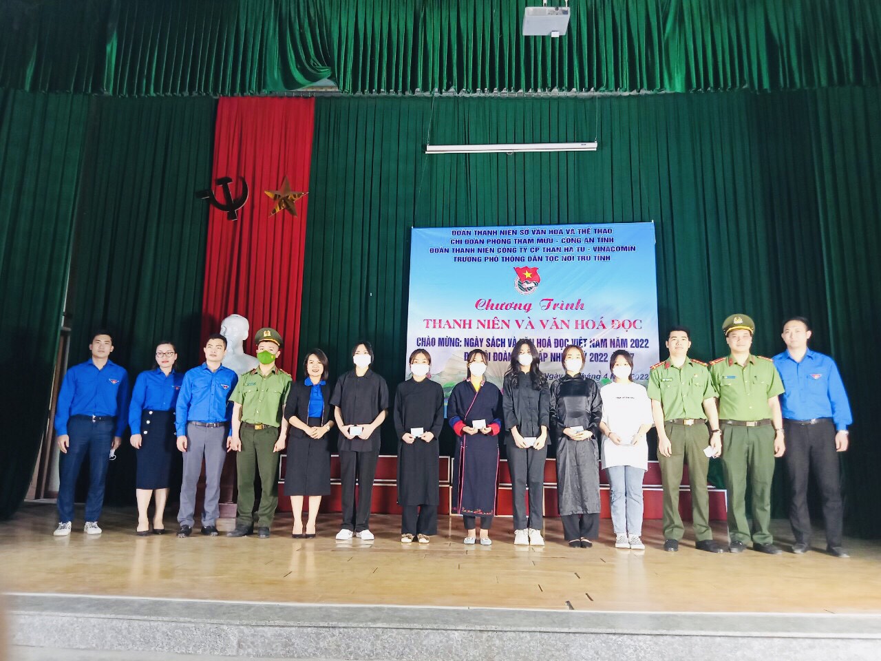 Chương trình “Thanh niên và Văn hóa đọc” chào mừng Ngày sách và Văn hóa đọc Việt Nam lần thứ I năm 2022