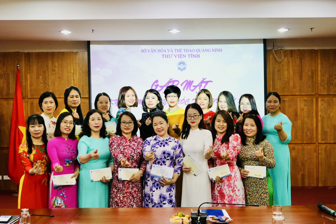 Thư viện tỉnh Quảng Ninh chào mừng 113 năm Ngày Quốc tế Phụ nữ 8/3